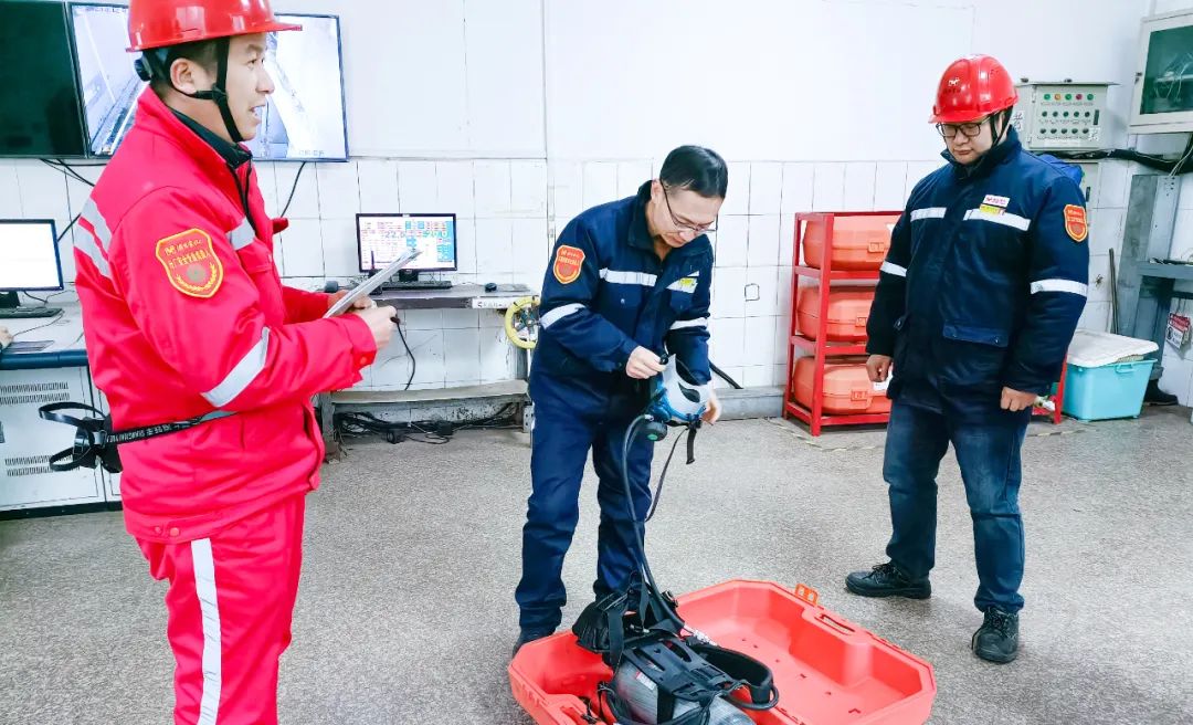 股份公司熱電維修班：精細(xì)管理強(qiáng)基礎(chǔ)，提升技能育人才(圖4)
