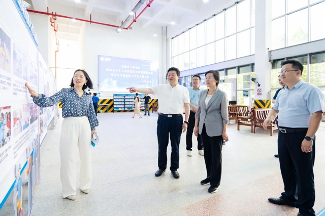 湖北省人社廳黨組書記、廳長(zhǎng)李述永到宜化實(shí)訓(xùn)基地調(diào)研