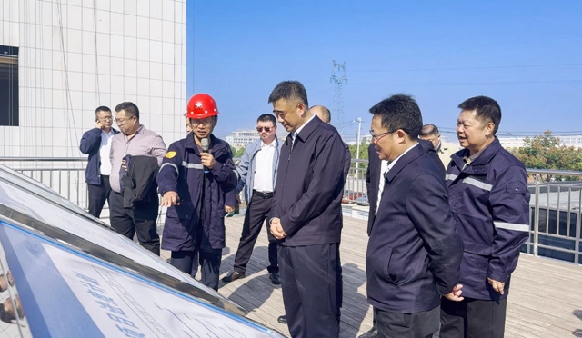 黑龍江省供銷合作社理事會主任趙勵軍、倍豐集團(tuán)董事長徐陽一行到訪宜化集團(tuán)