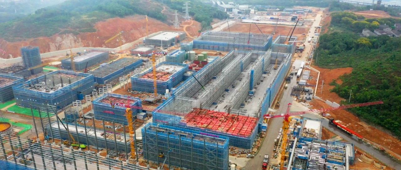 化機公司黨委書記、董事長、總經(jīng)理楊中澤到項目現(xiàn)場檢查工作