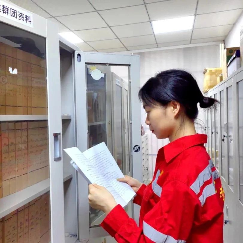 【宜化榜樣】化機(jī)公司李丹：提升素質(zhì)強(qiáng)技能，勇于奉獻(xiàn)顯擔(dān)當(dāng)